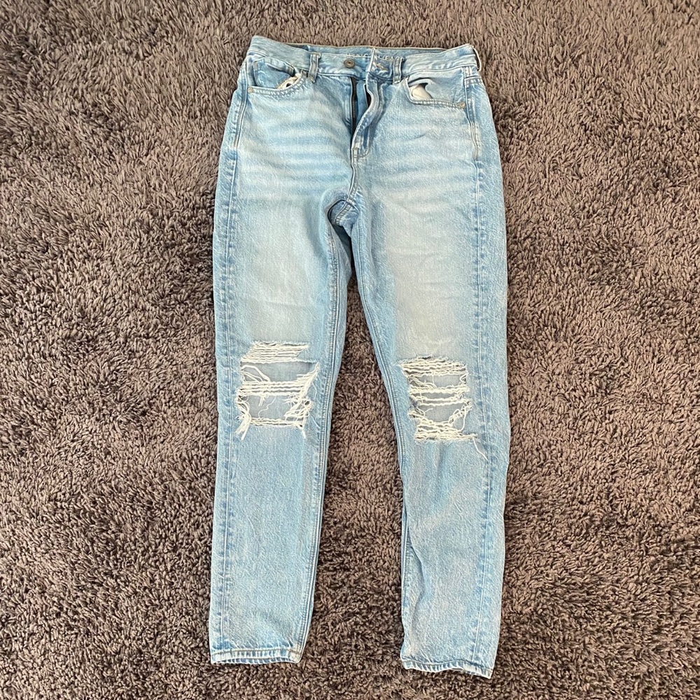 American Eagle Mom jeans!!!